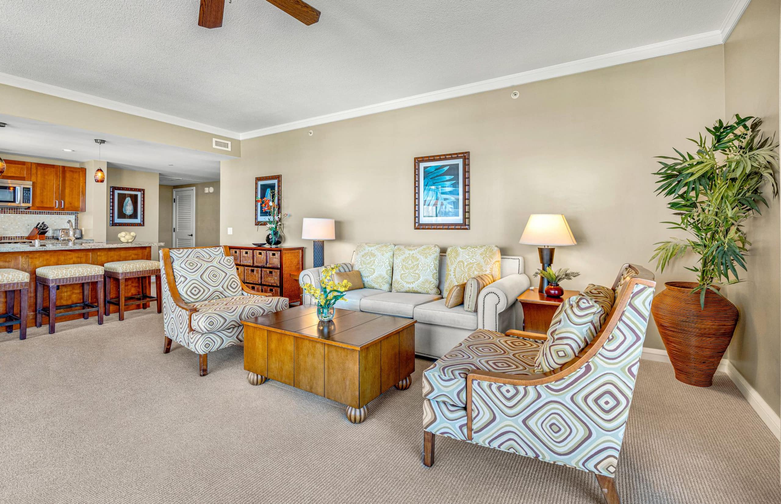 Condo in Lahaina · ★5.0 · 2 bedrooms · 3 beds · 2 baths - Image 15