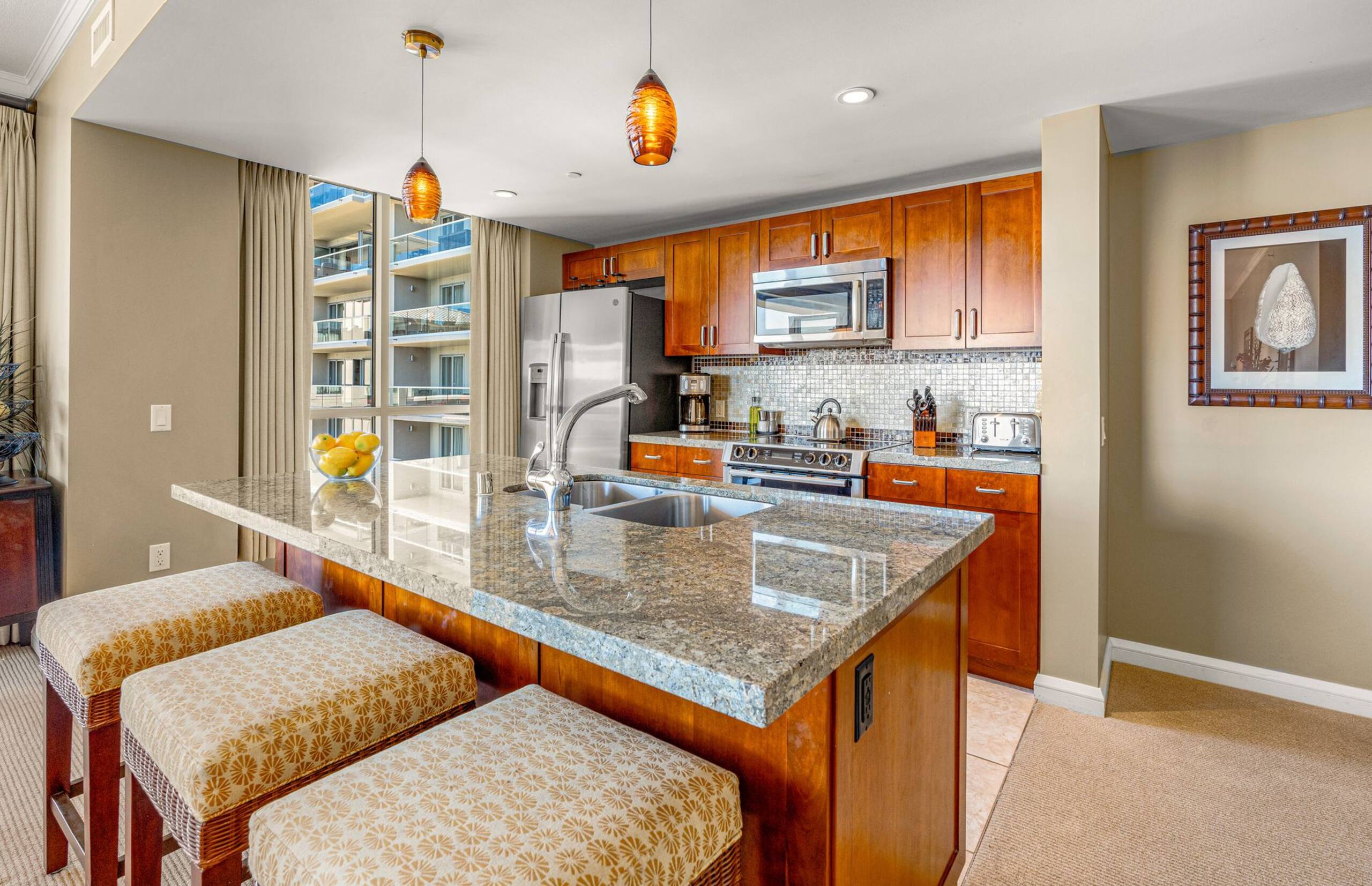Condo in Lahaina · ★5.0 · 2 bedrooms · 3 beds · 2 baths - Image 9