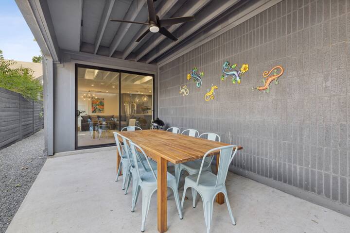 Modern Luxury 4 Bed 4 Bath in the Heart of Dallas gallery image 5