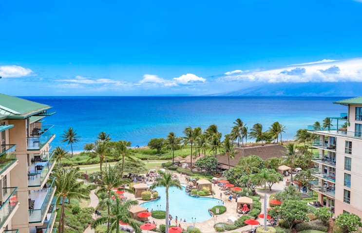 Maui Resort Rentals: Honua Kai Penthouse 3BR gallery image 3