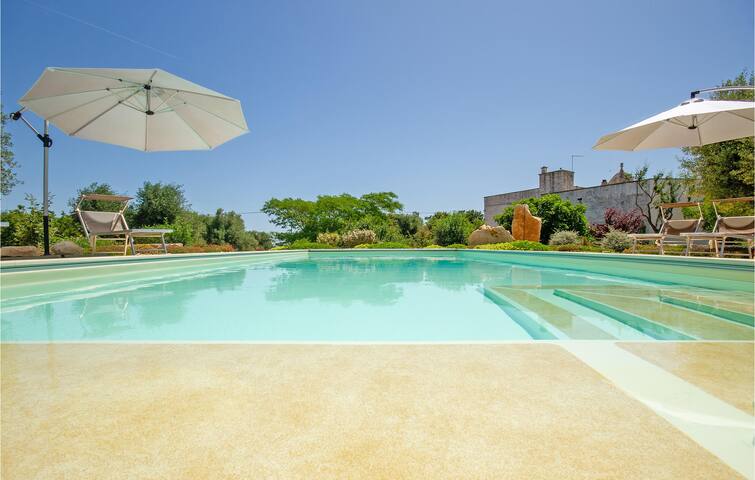 Stunning home in Cisternino with WiFi gallery image 5