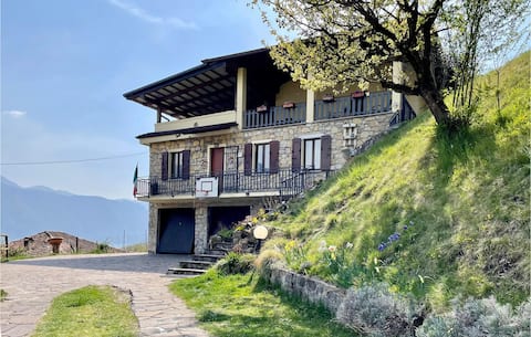 Cozy apartment in Anfo with WiFi