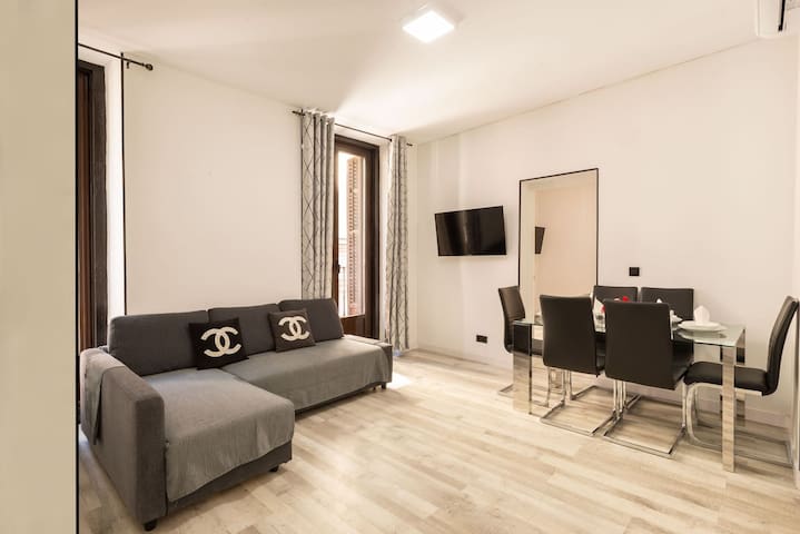 Apartamentos Day Madrid managed Airbnb listing 1