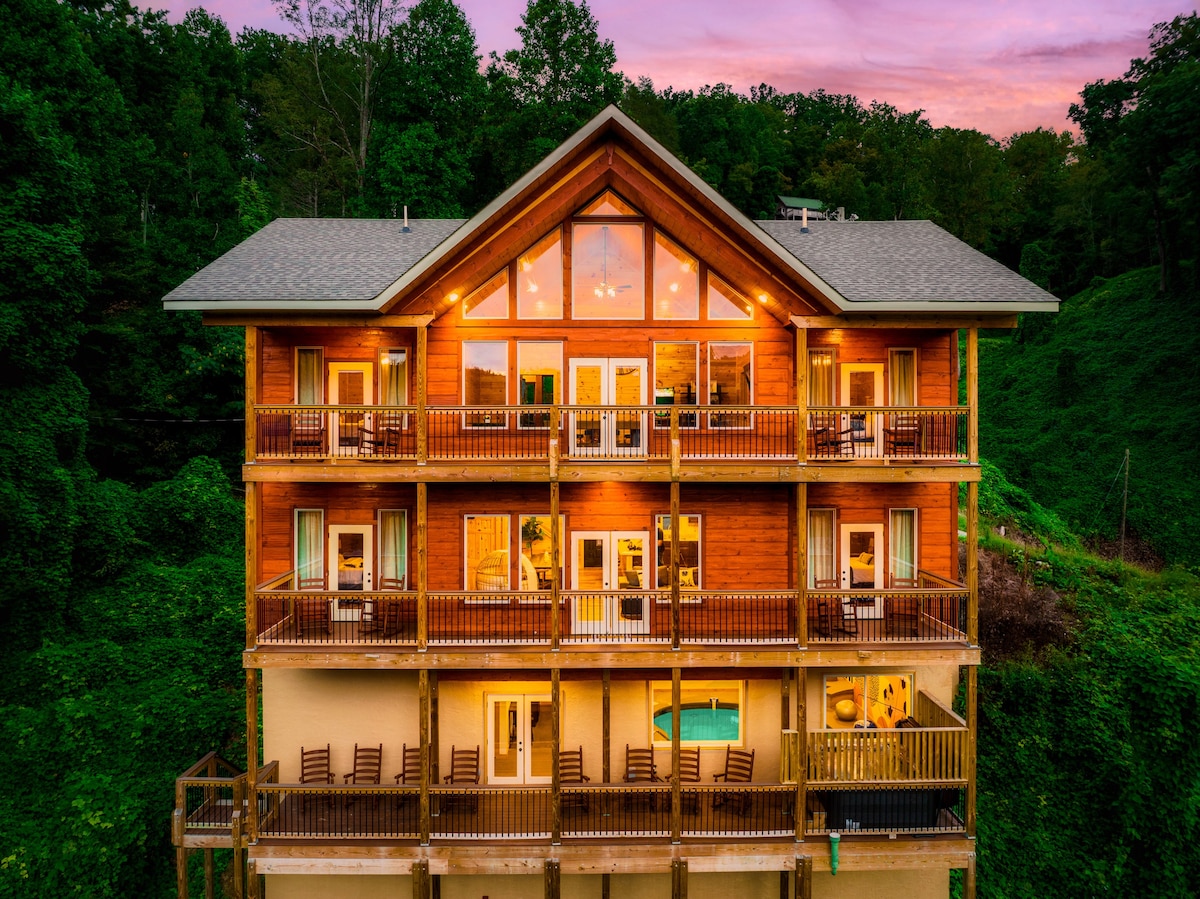 12 Best Airbnb Vacation Rentals With Pool In Gatlinburg, Tennessee ...