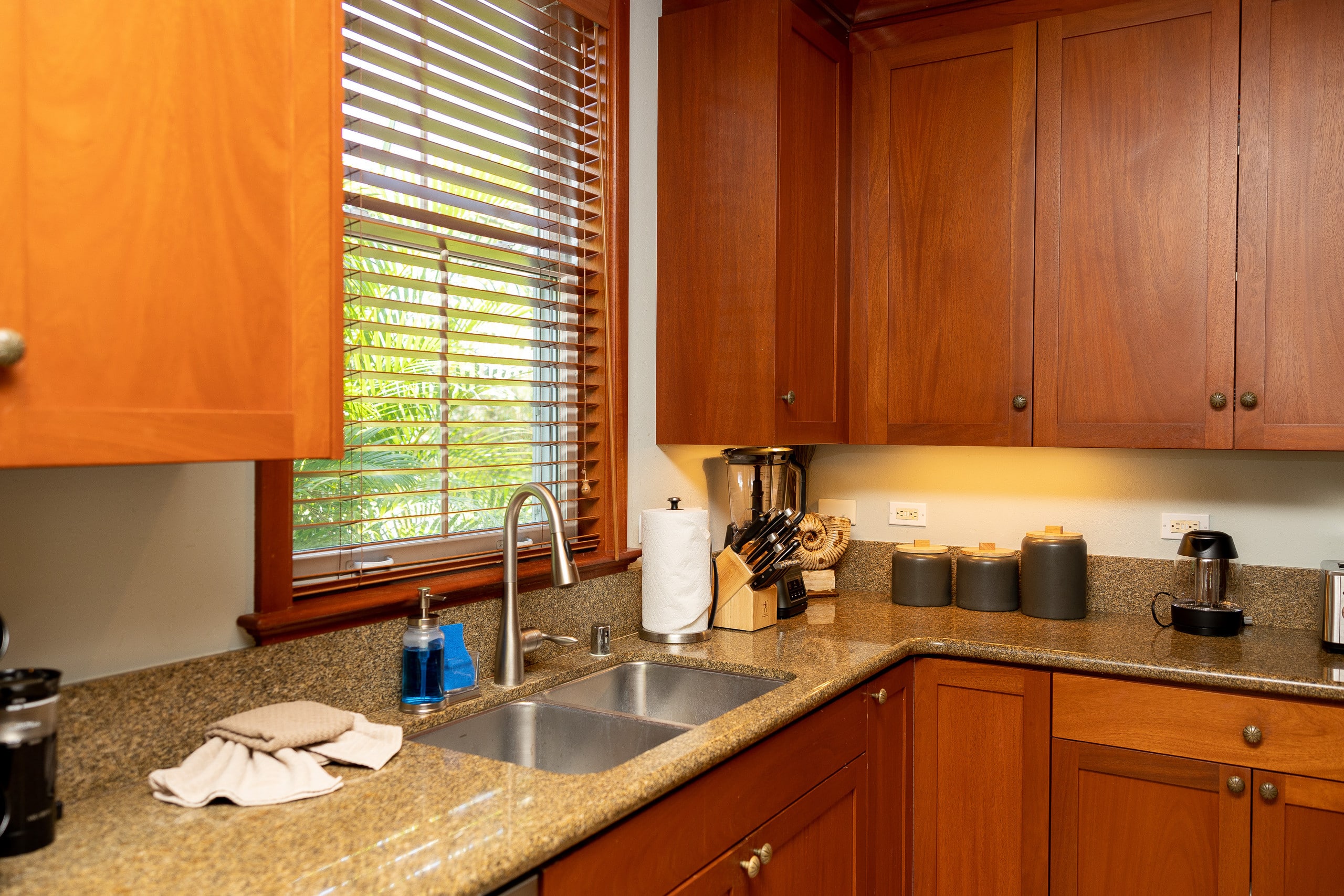 Condo in Waikoloa Village · ★4.86 · 3 bedrooms · 4 beds · 2 baths - Photo 6