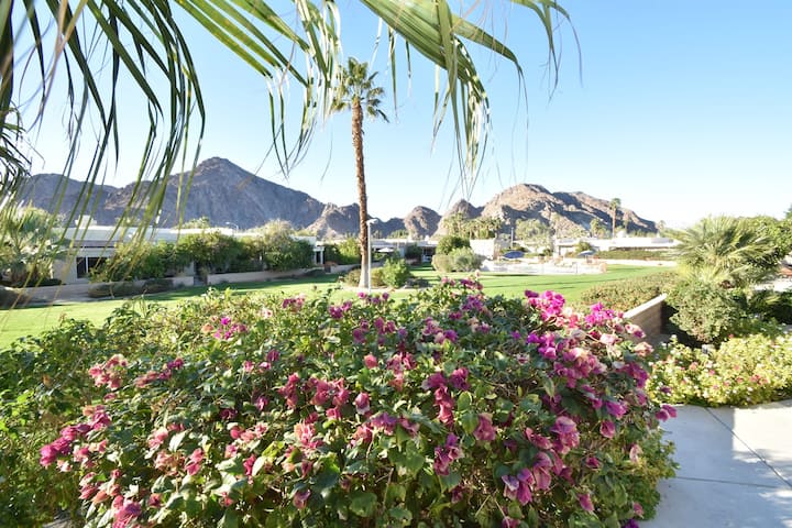 Remodeled Condo With Spectacular Views - La Quinta, CA