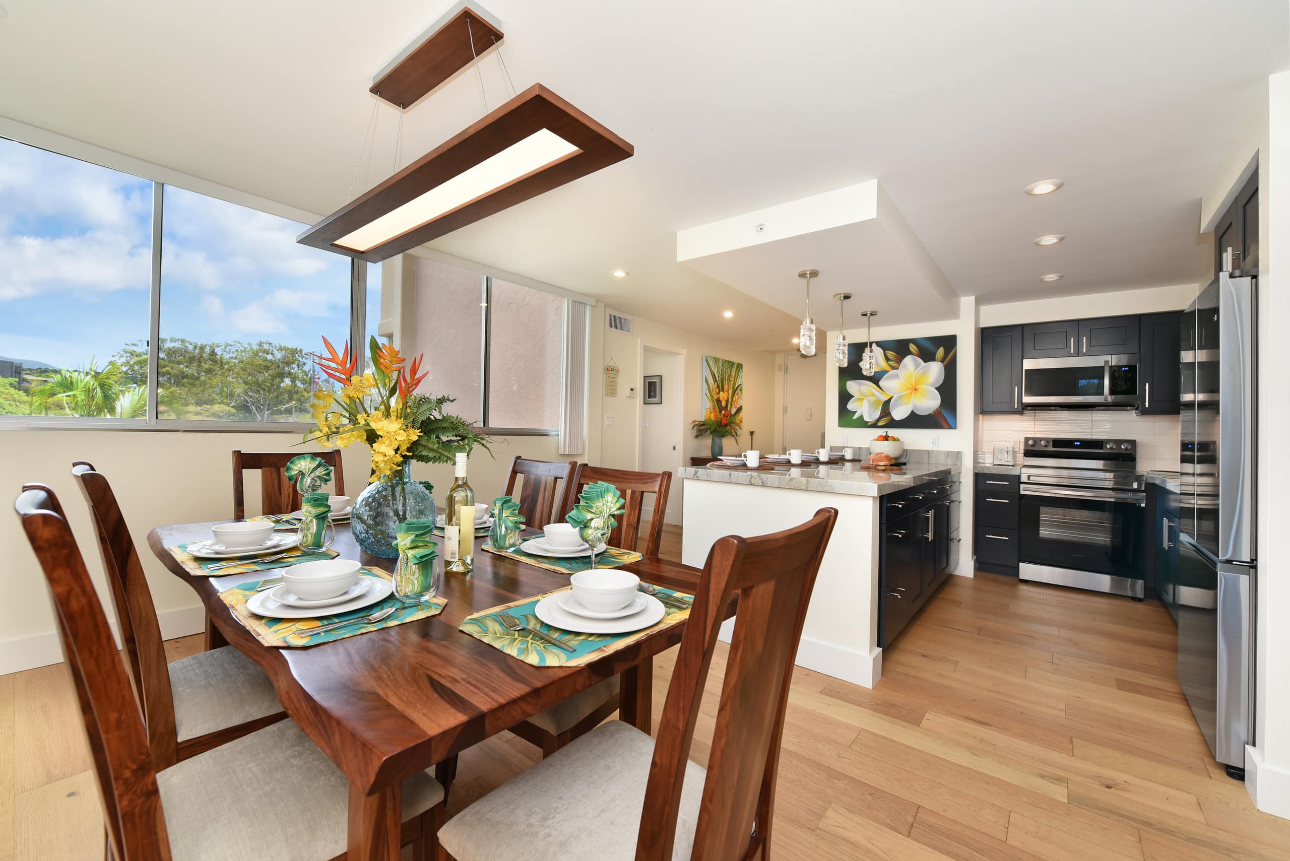 Condo in Lahaina · ★4.5 · 2 bedrooms · 3 beds · 2 baths - Image 11