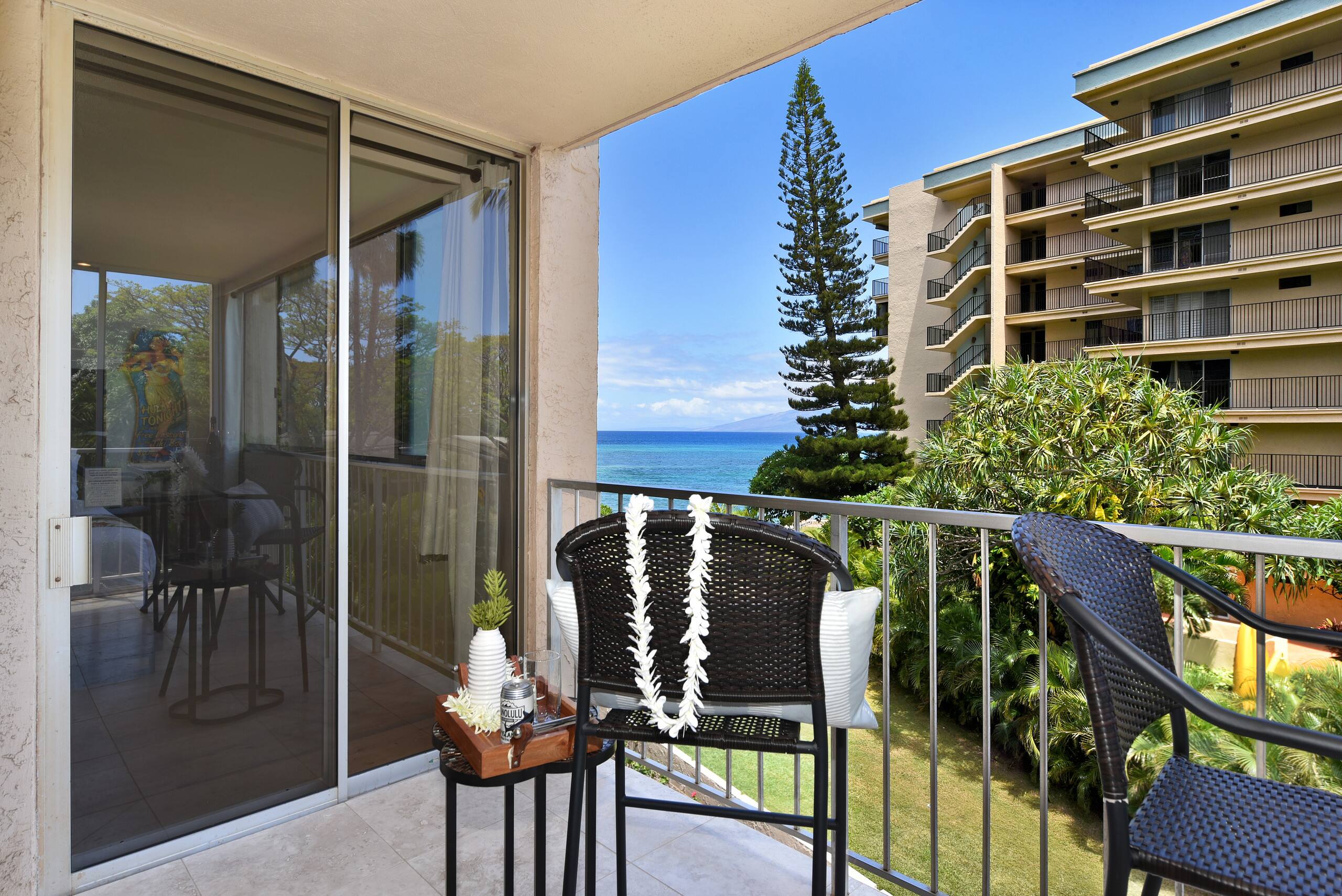 Condo in Lahaina · ★4.5 · 2 bedrooms · 3 beds · 2 baths - Image 31