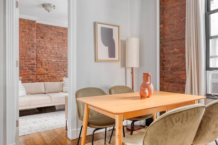 Blueground | East Village, w/d, nr train gallery image 3