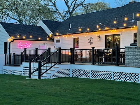 Bayside Oasis with Hot Tub & Game Room
