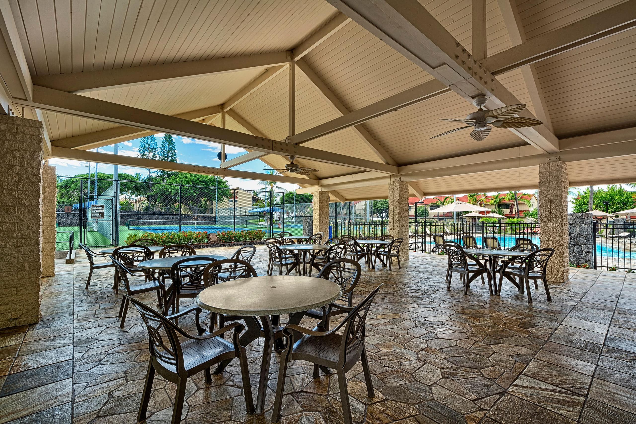 Condo in Kailua-Kona · ★4.71 · 2 bedrooms · 2 beds · 2 baths - Image 33