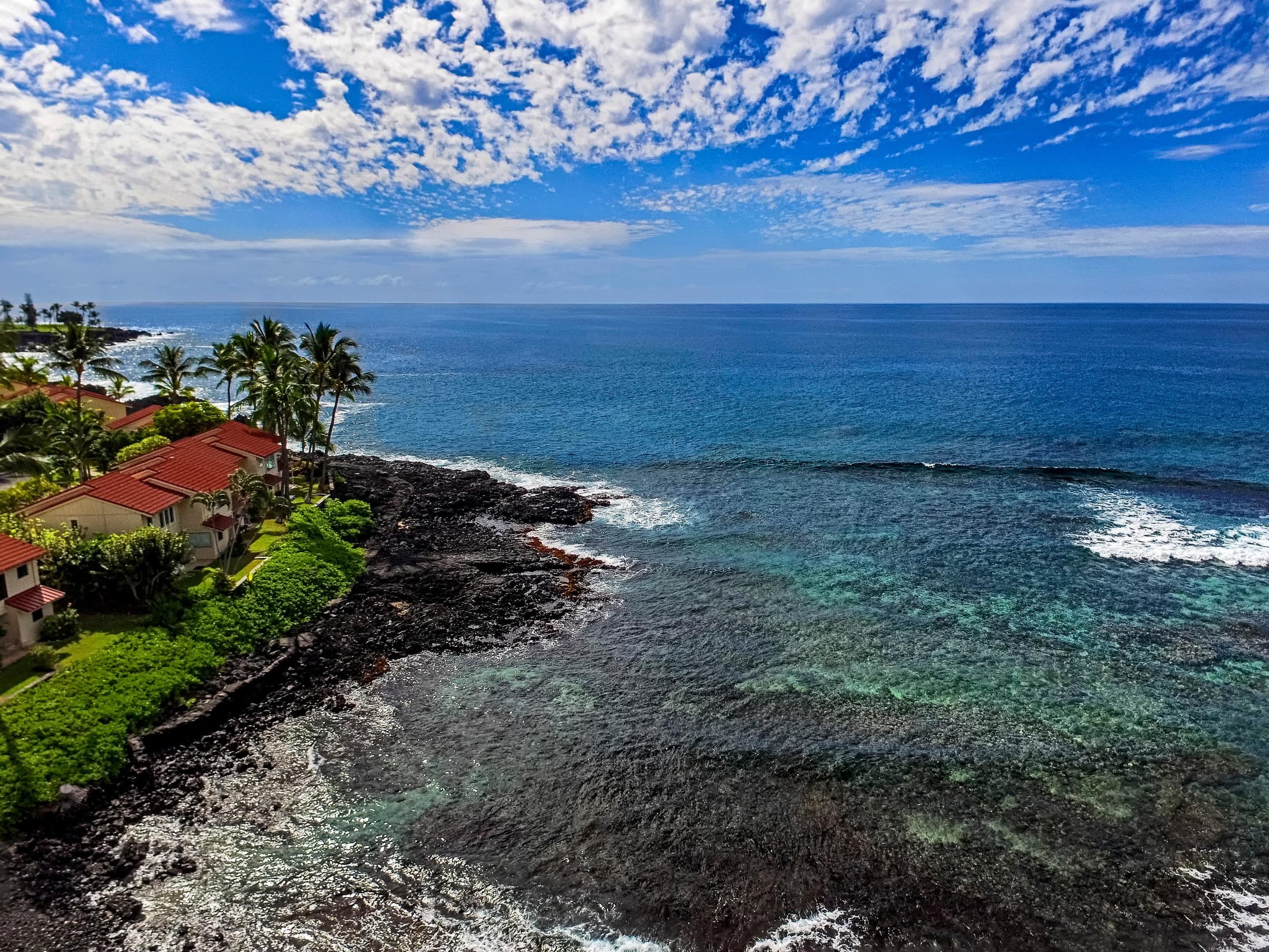 Condo in Kailua-Kona · ★4.71 · 2 bedrooms · 2 beds · 2 baths - Image 41