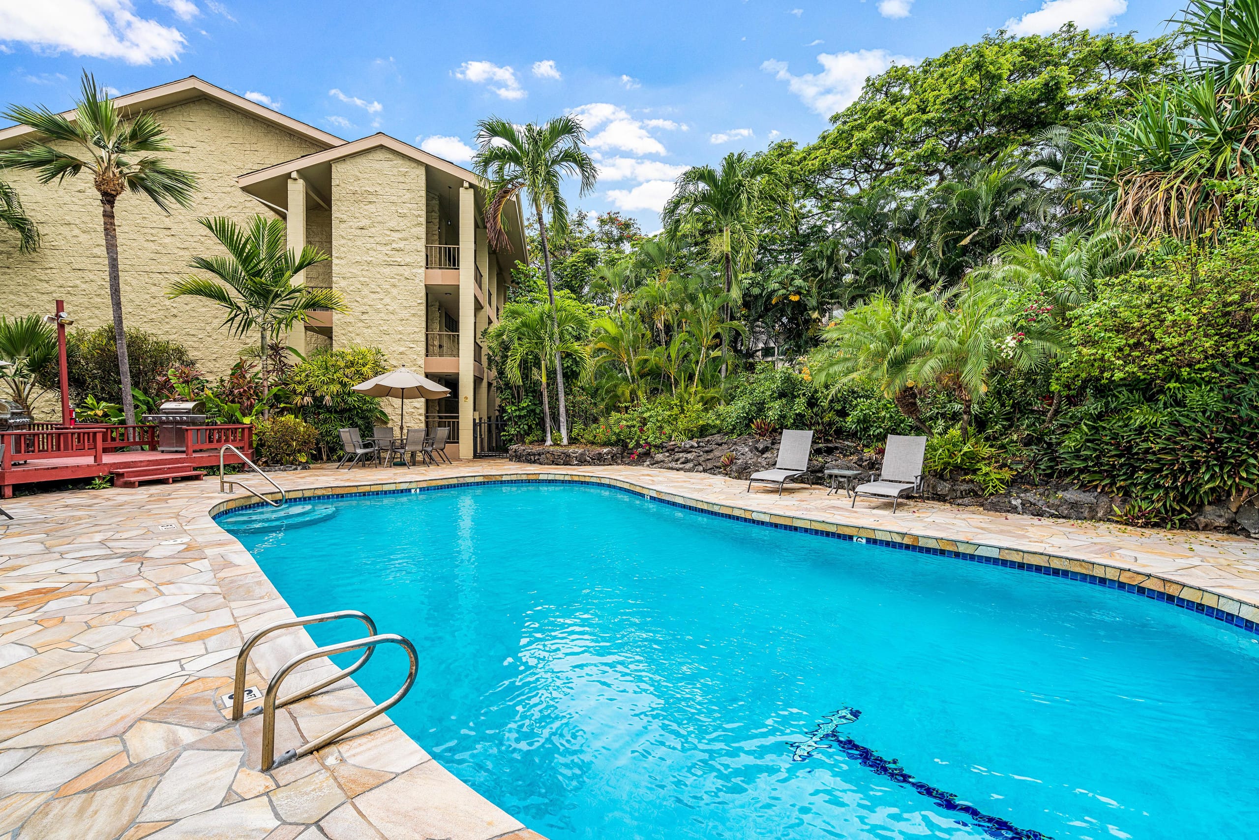 Condo in Kailua-Kona · ★5.0 · 1 bedroom · 2 beds · 1 private bath - Image 19