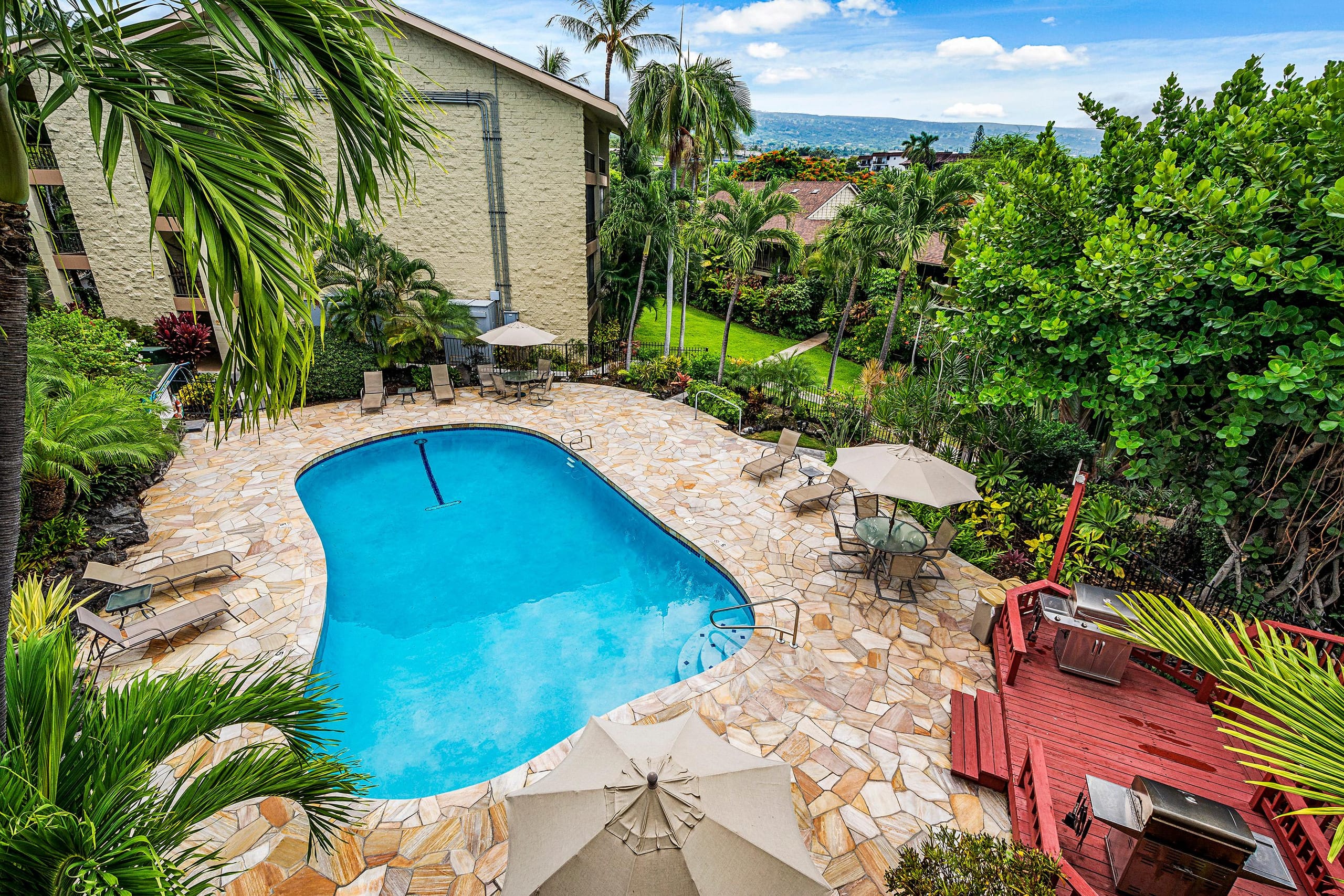 Condo in Kailua-Kona · ★5.0 · 1 bedroom · 2 beds · 1 private bath - Image 18