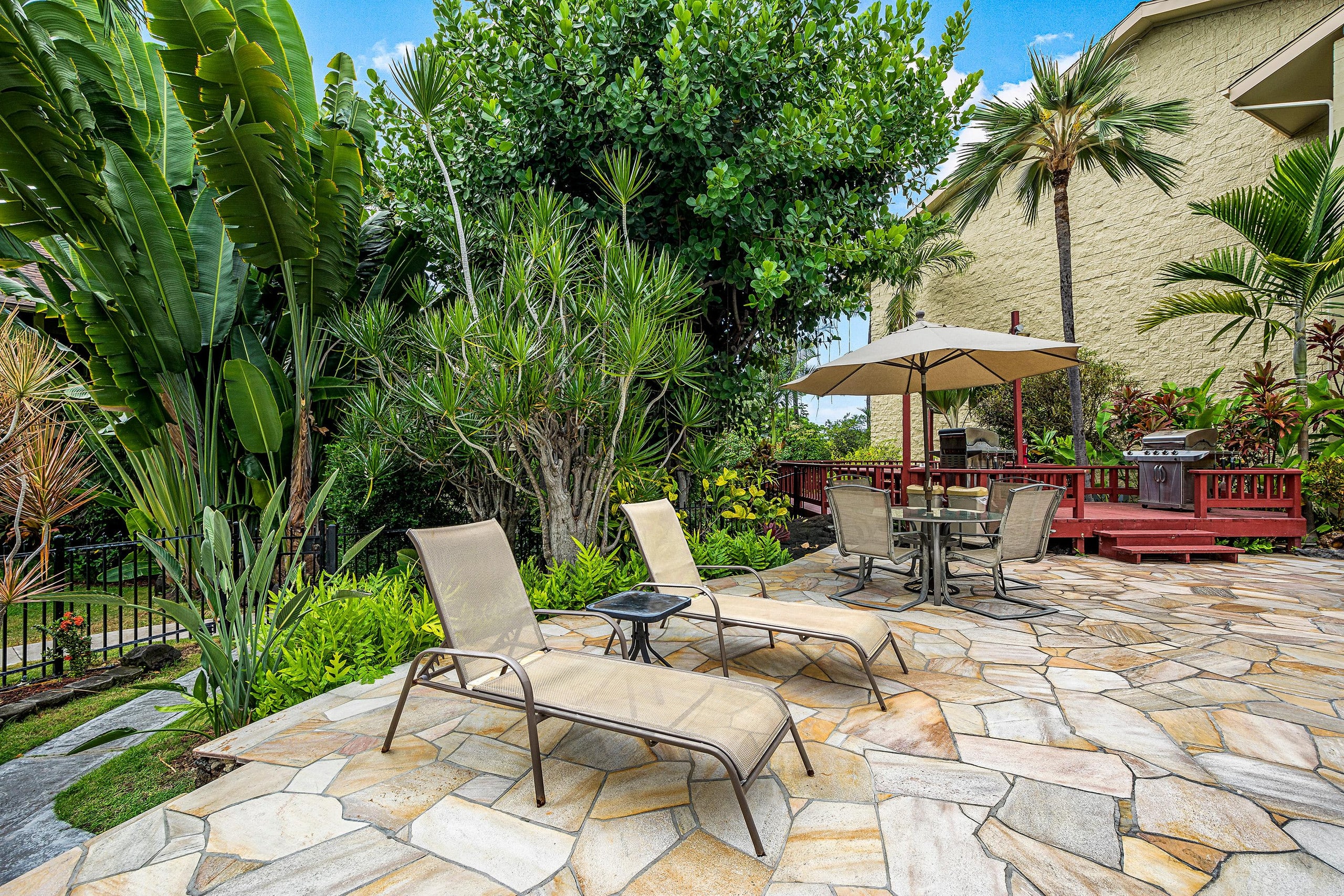 Condo in Kailua-Kona · ★5.0 · 1 bedroom · 2 beds · 1 private bath - Image 22