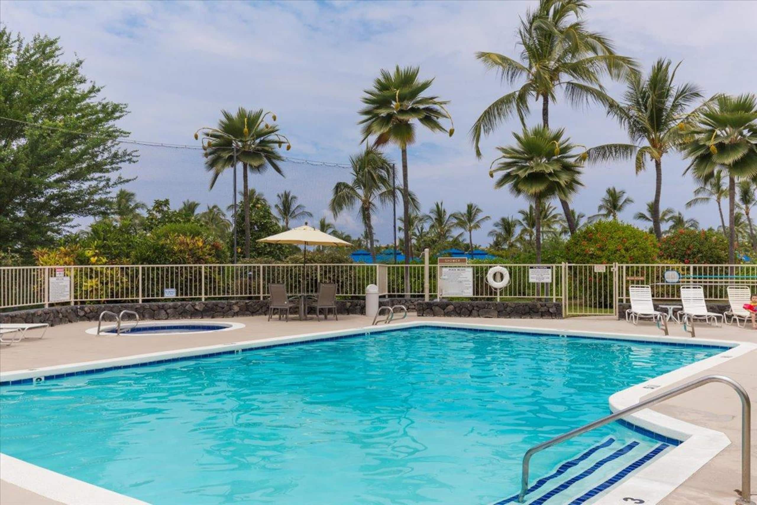 Condo in Kailua-Kona · ★4.5 · 2 bedrooms · 2 beds · 2 private baths - Image 19