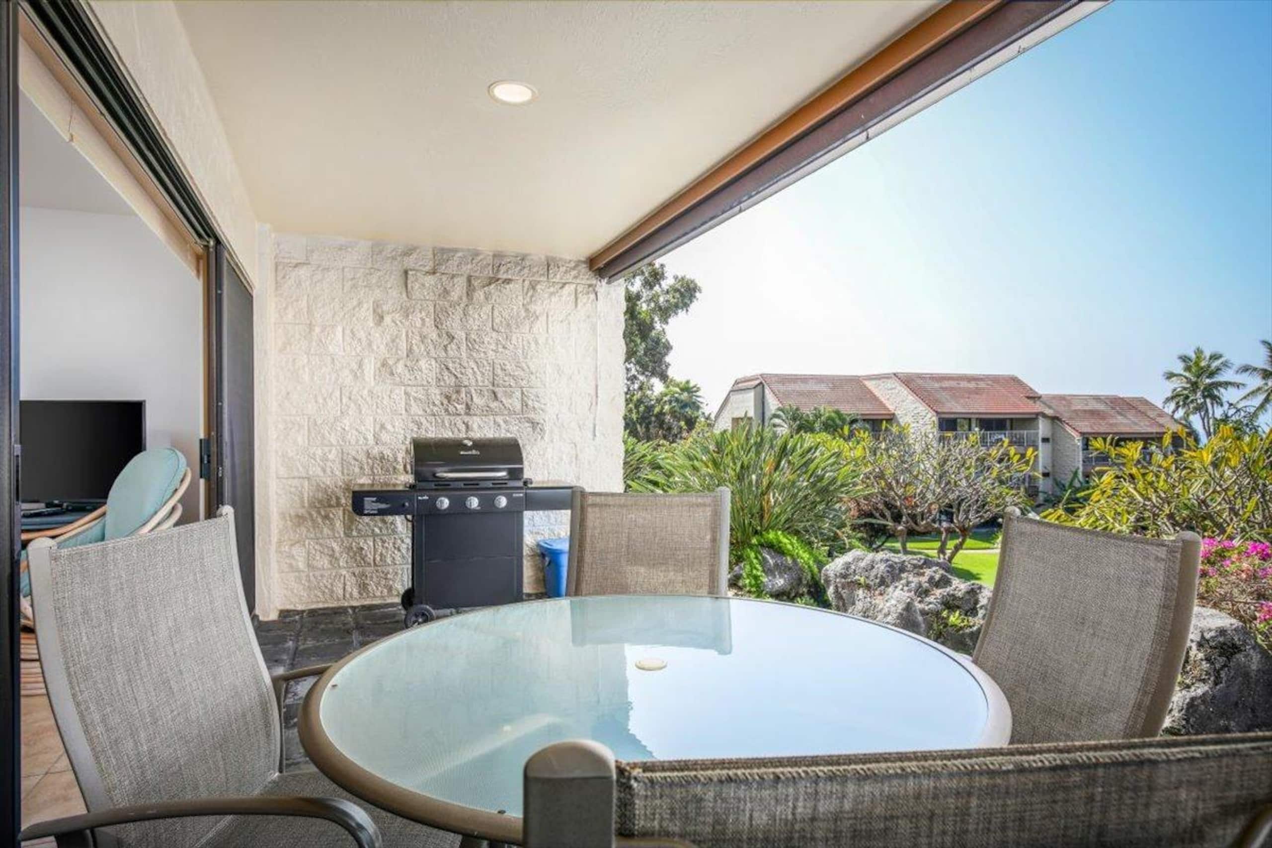 Condo in Kailua-Kona · ★4.5 · 2 bedrooms · 2 beds · 2 private baths - Image 18