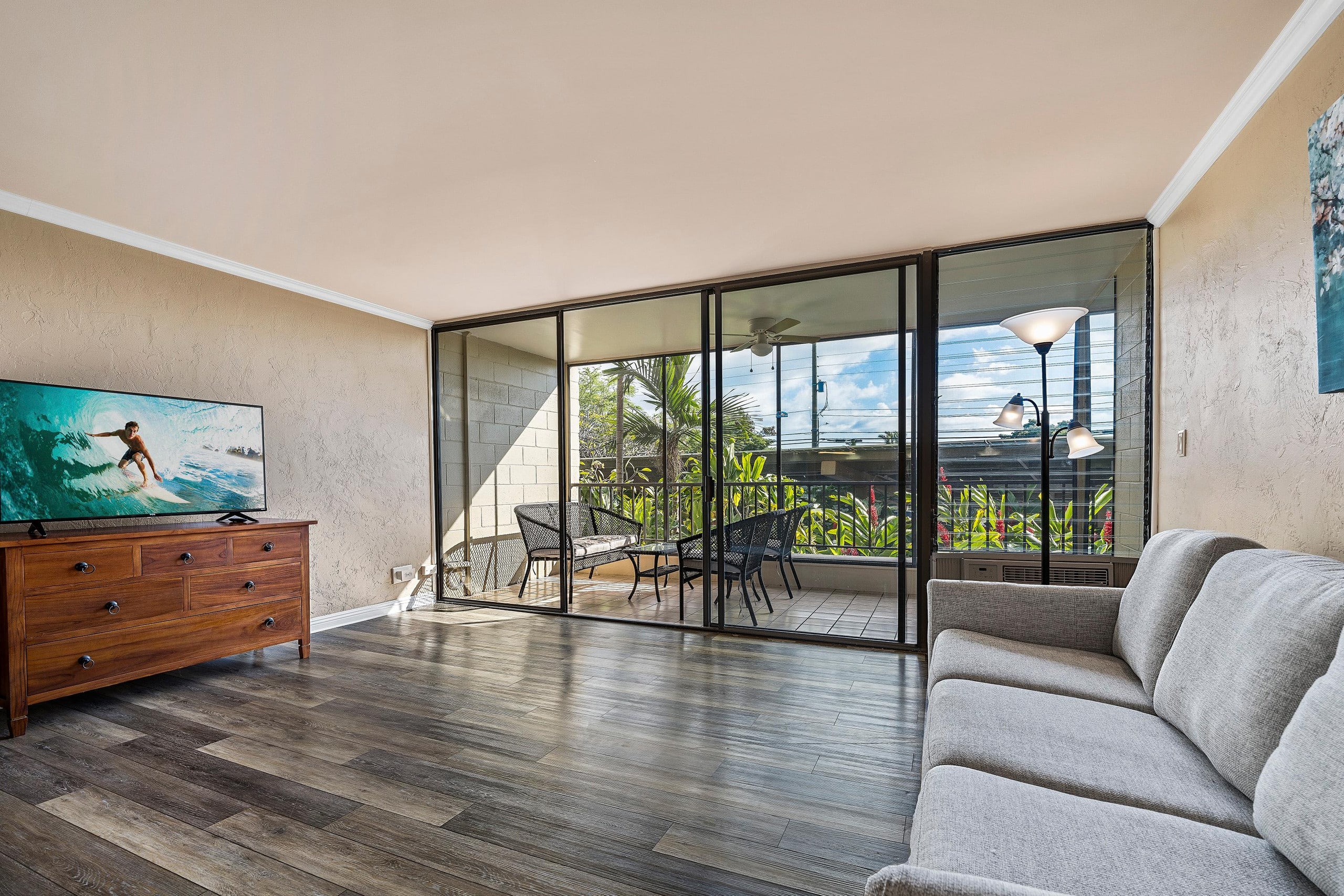 Condo in Kailua-Kona · ★4.83 · 1 bedroom · 2 beds · 1 private bath - Image 16