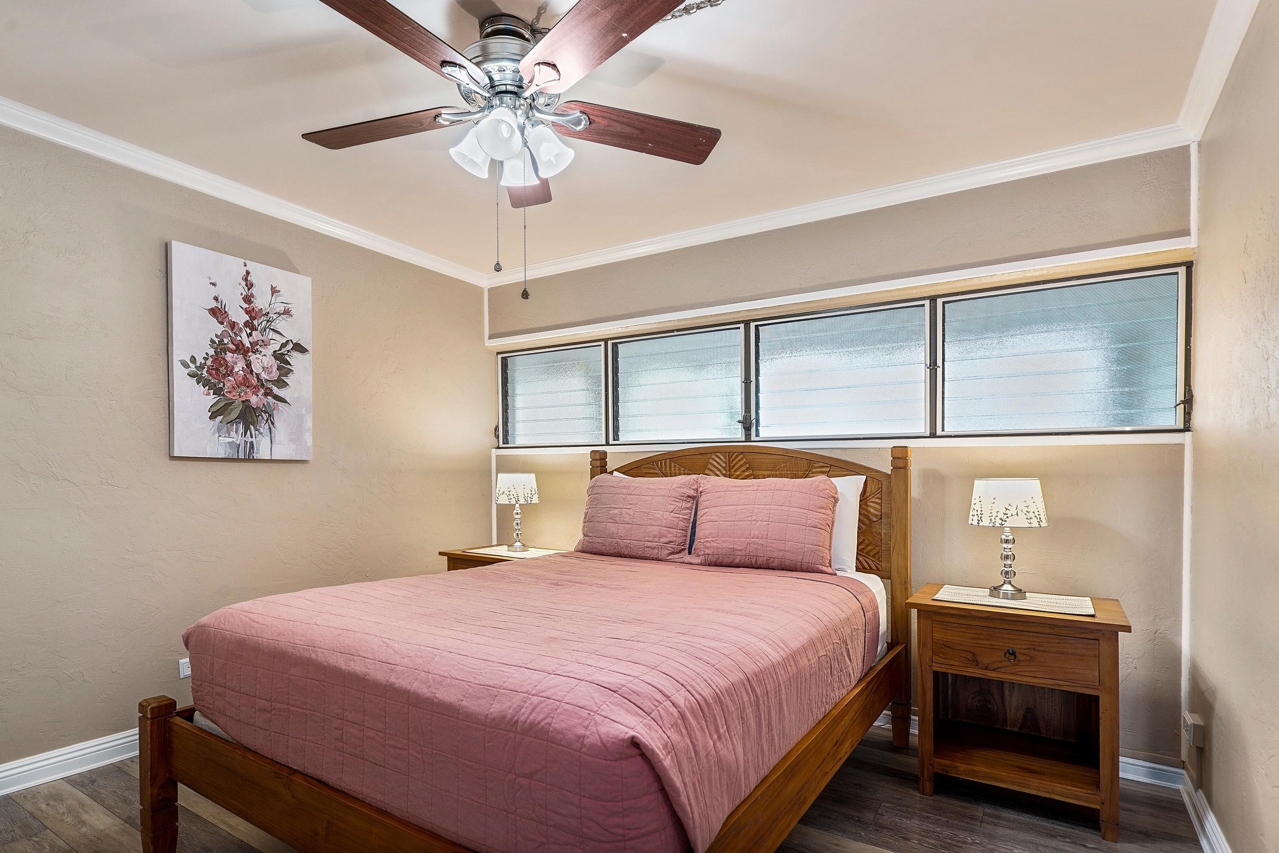 Condo in Kailua-Kona · ★4.83 · 1 bedroom · 2 beds · 1 private bath - Image 2