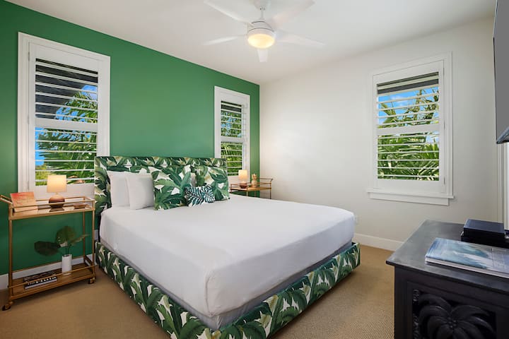 Pili Mai 12L Master Suite