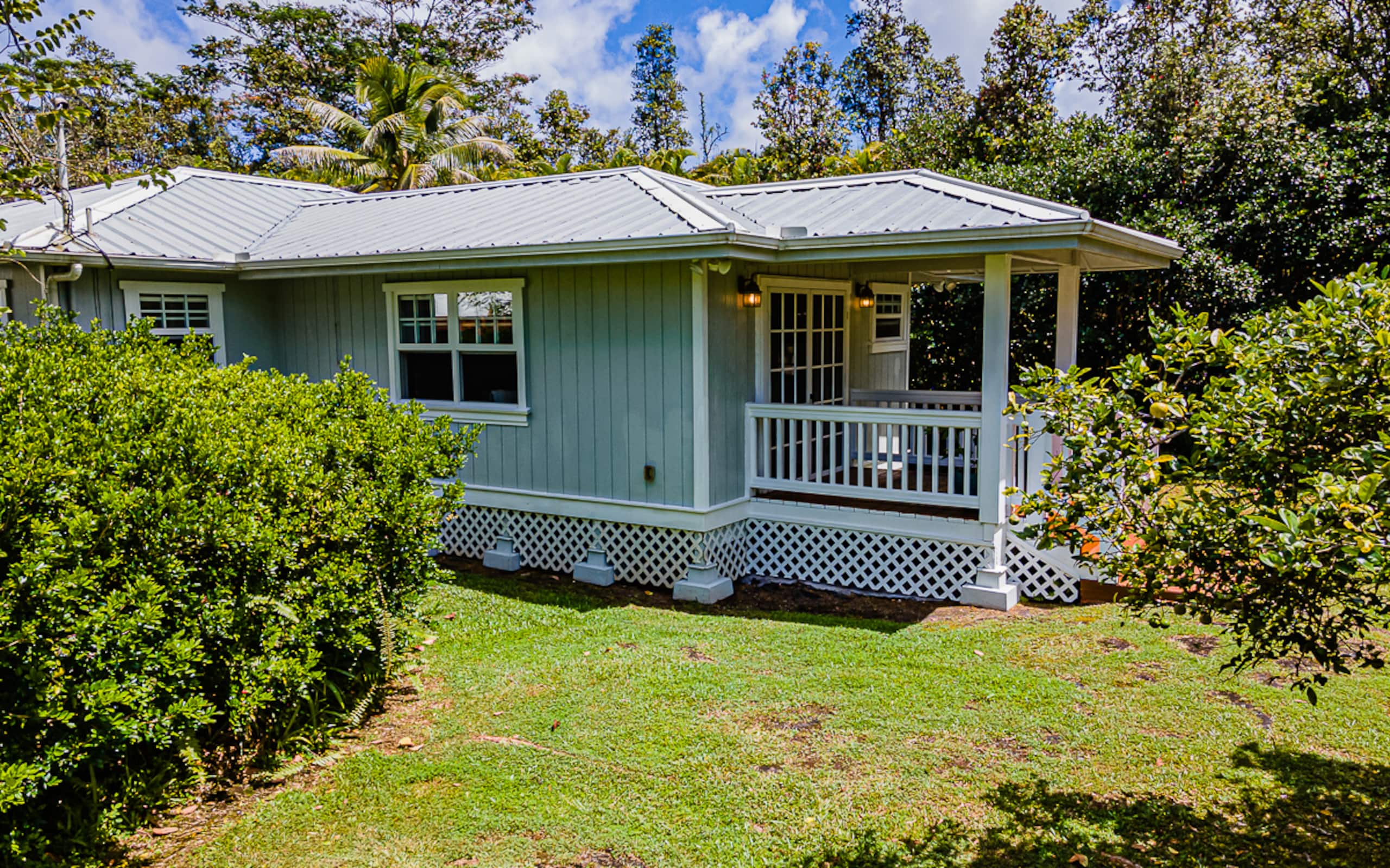 Home in Keaau · ★4.81 · 1 bedroom · 1 bed · 1.5 baths - Image 17