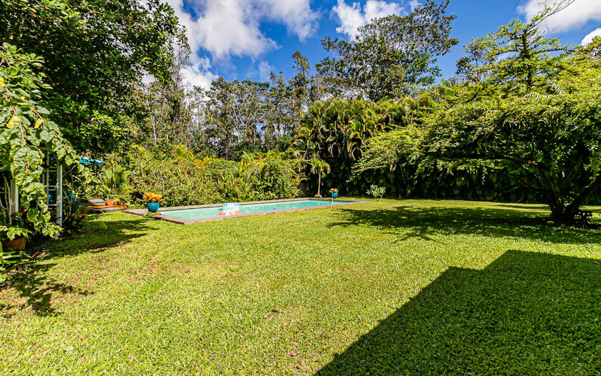 Home in Keaau · ★4.81 · 1 bedroom · 1 bed · 1.5 baths - Image 21