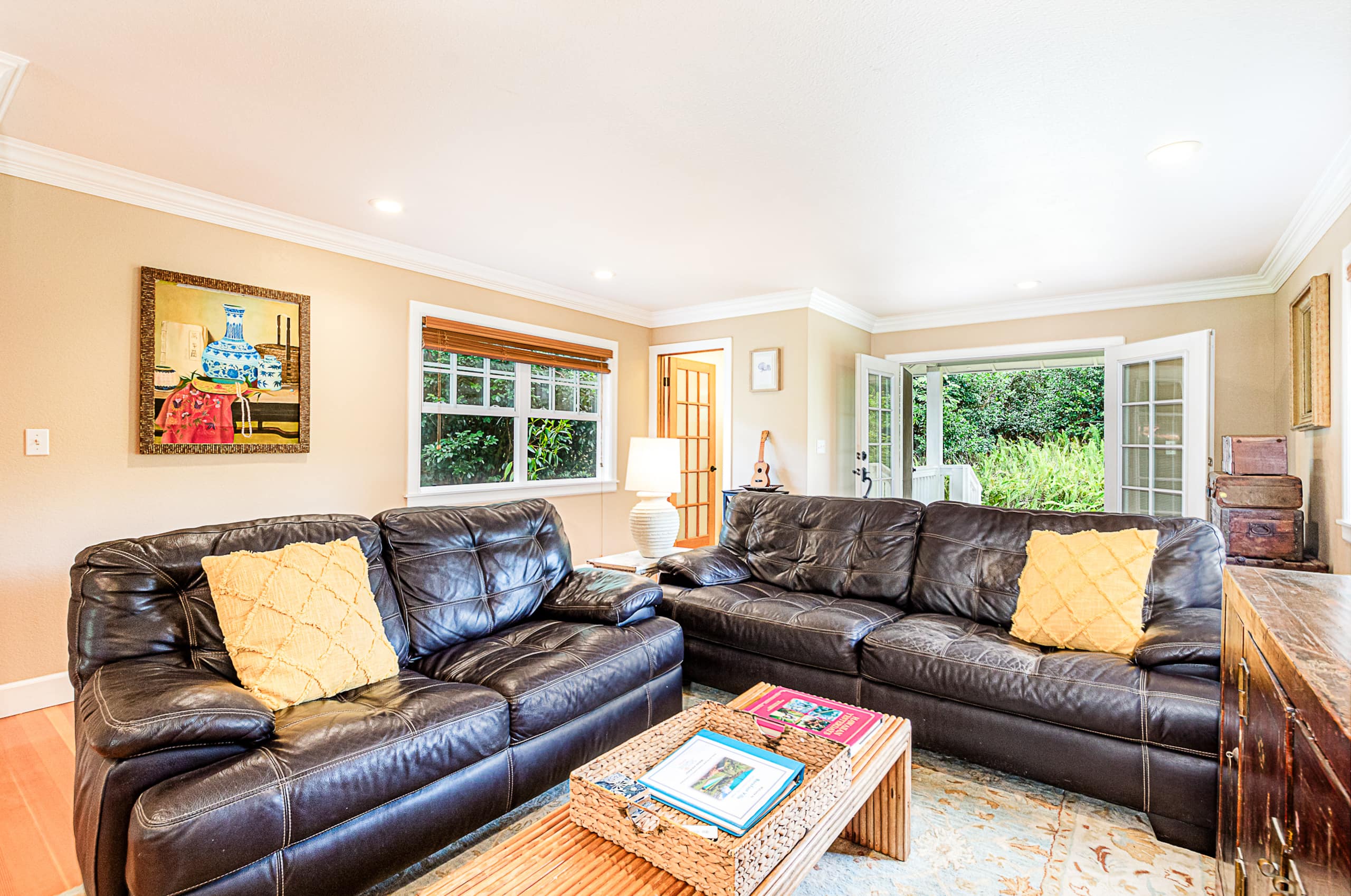 Home in Keaau · ★4.81 · 1 bedroom · 1 bed · 1.5 baths - Image 8