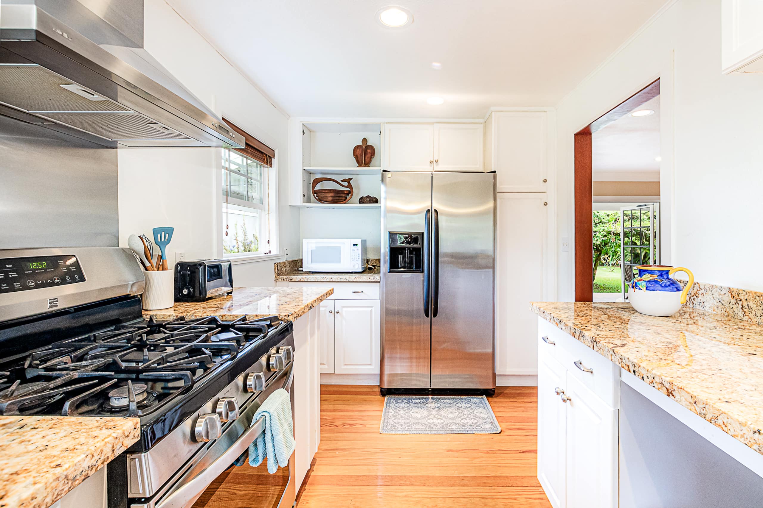 Home in Keaau · ★4.81 · 1 bedroom · 1 bed · 1.5 baths - Image 10