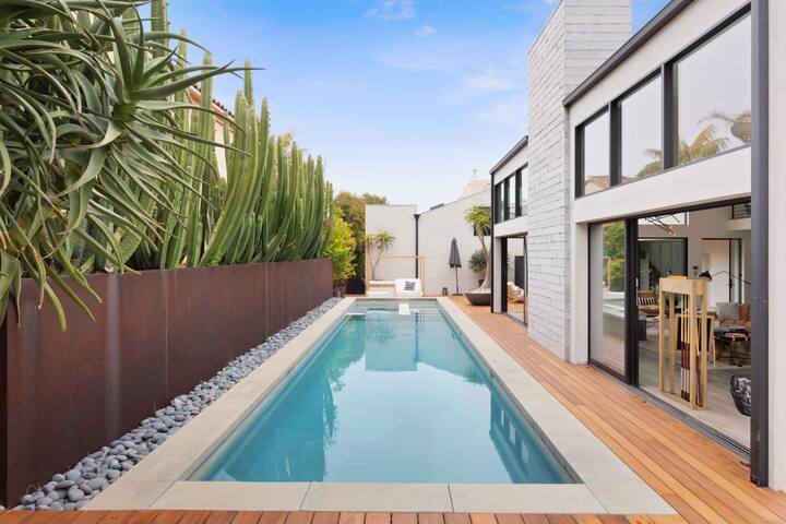 The Colony Reserve by Stay Awhile Villas