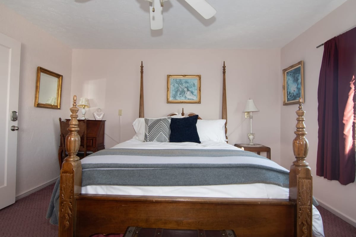 Shtrojat e dyqanit të kompanisë