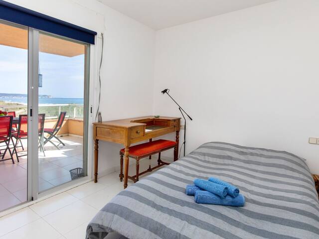 Golf Mar II H sea View by Interhome gallery image 5