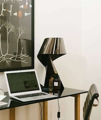 Luxury Two-bedroom Apartment gallery image 4