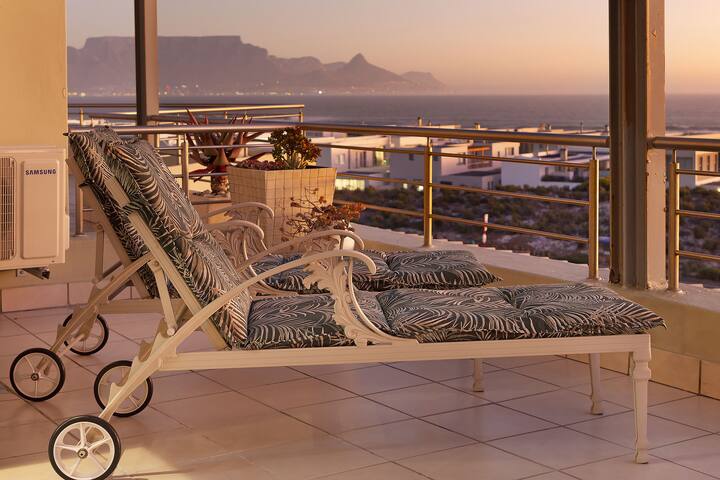 Seaside Village Penthouse F23 gallery image 4