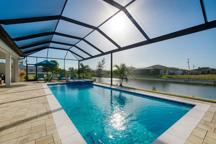 Villa Cozy Flamingo – Heated Pool+spa | Waterview - Cape Coral, FL