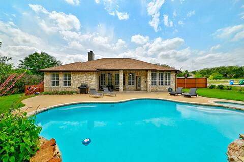 Stunning 5-Bedroom Home with Pool and Bar | Sleeps 10 & Pet Friendly!