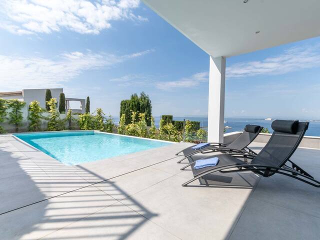 Kaia by Interhome gallery image 4