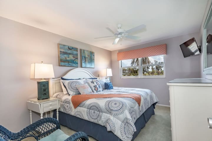 MasterBedroom3