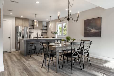 Book for a Lake getaway! (Unit #4)
