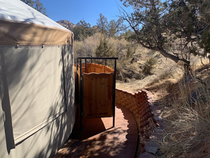 Escalante Luxury Yurt Cozy Cabin-deluxe-birch - Escalante, UT
