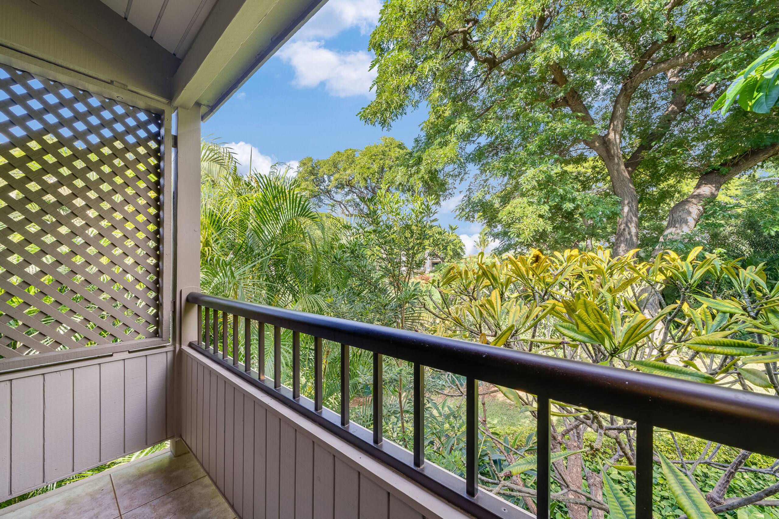 Condo in Kihei · ★4.74 · 2 bedrooms · 2 beds · 2 baths - Image 30