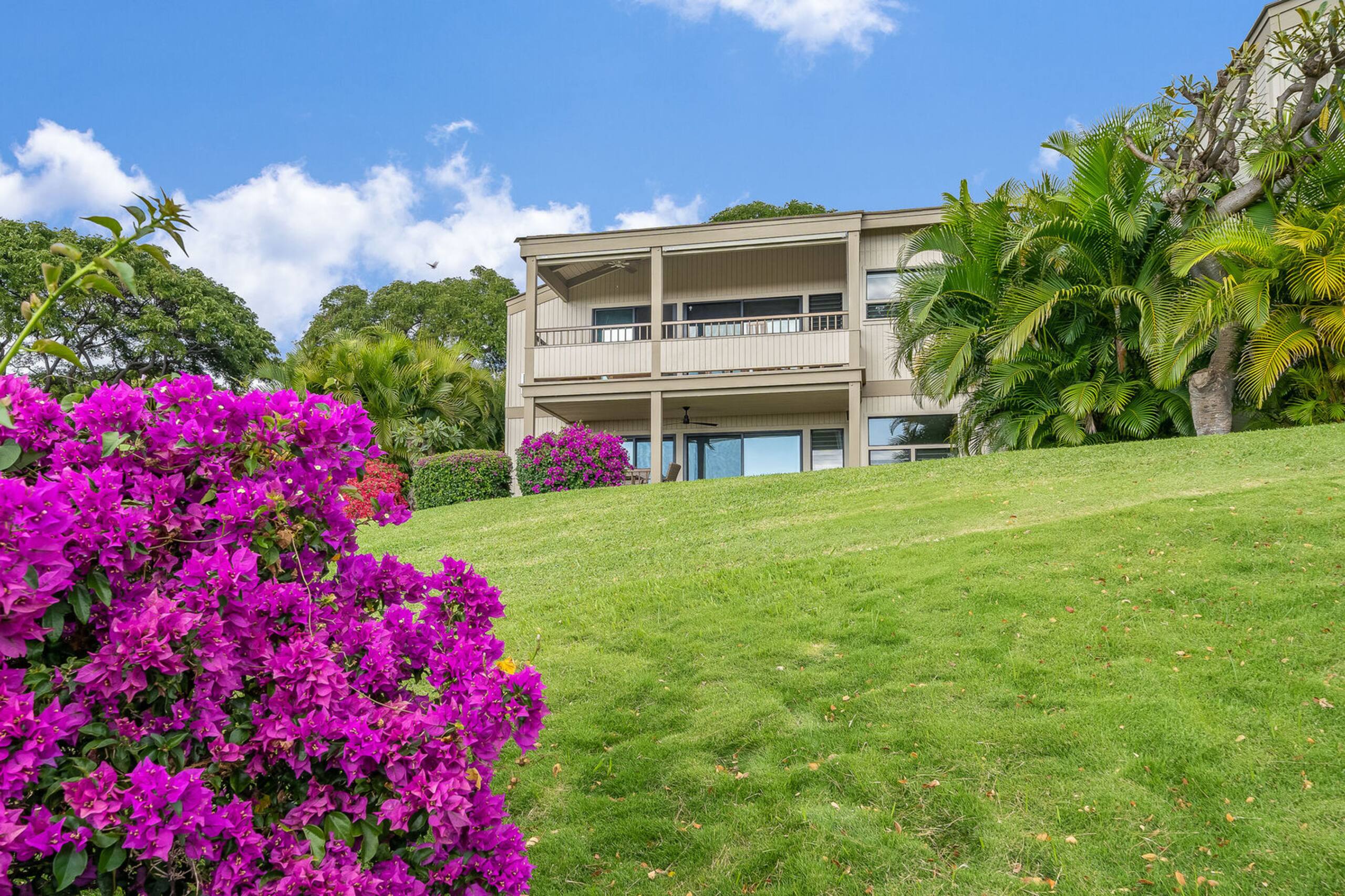 Condo in Kihei · ★4.74 · 2 bedrooms · 2 beds · 2 baths - Image 31