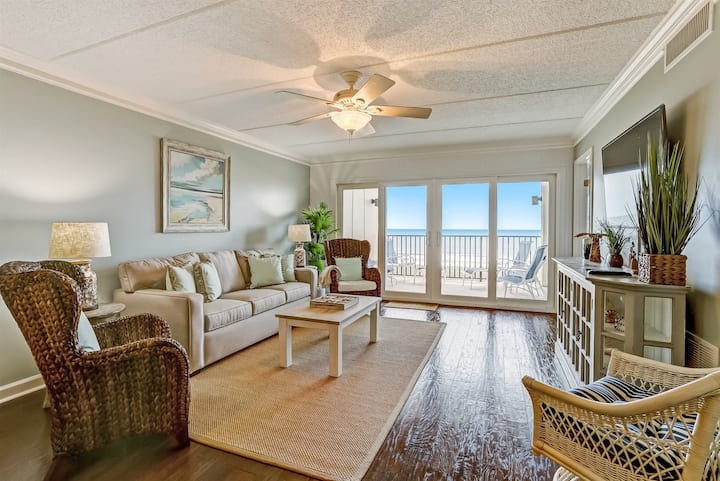 Awaken To Waves: Oceanfront Sunrise Paradise - Fernandina Beach, FL