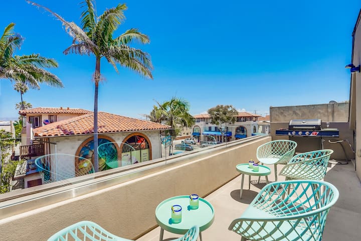 Island Sands 2 | 5BR Beach Escape in Heart of MB gallery image 4