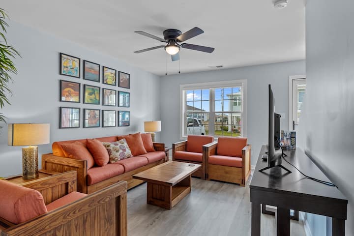 Oceanside Condo In Atlantic Beach-anchors Away 2 - Morehead City, NC