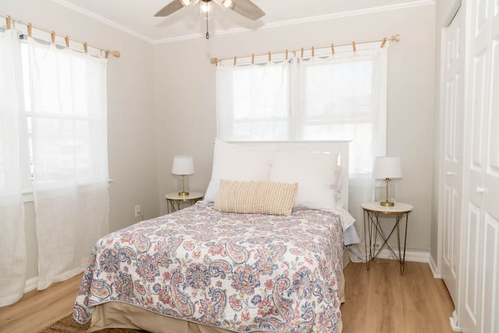 Bedroom in Point Pleasant Beach house rental sleeps 8