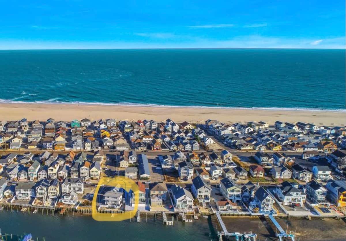 Aerial view of Point Pleasant Beach New Jersey between the Atlantic Ocean and Lake Louise