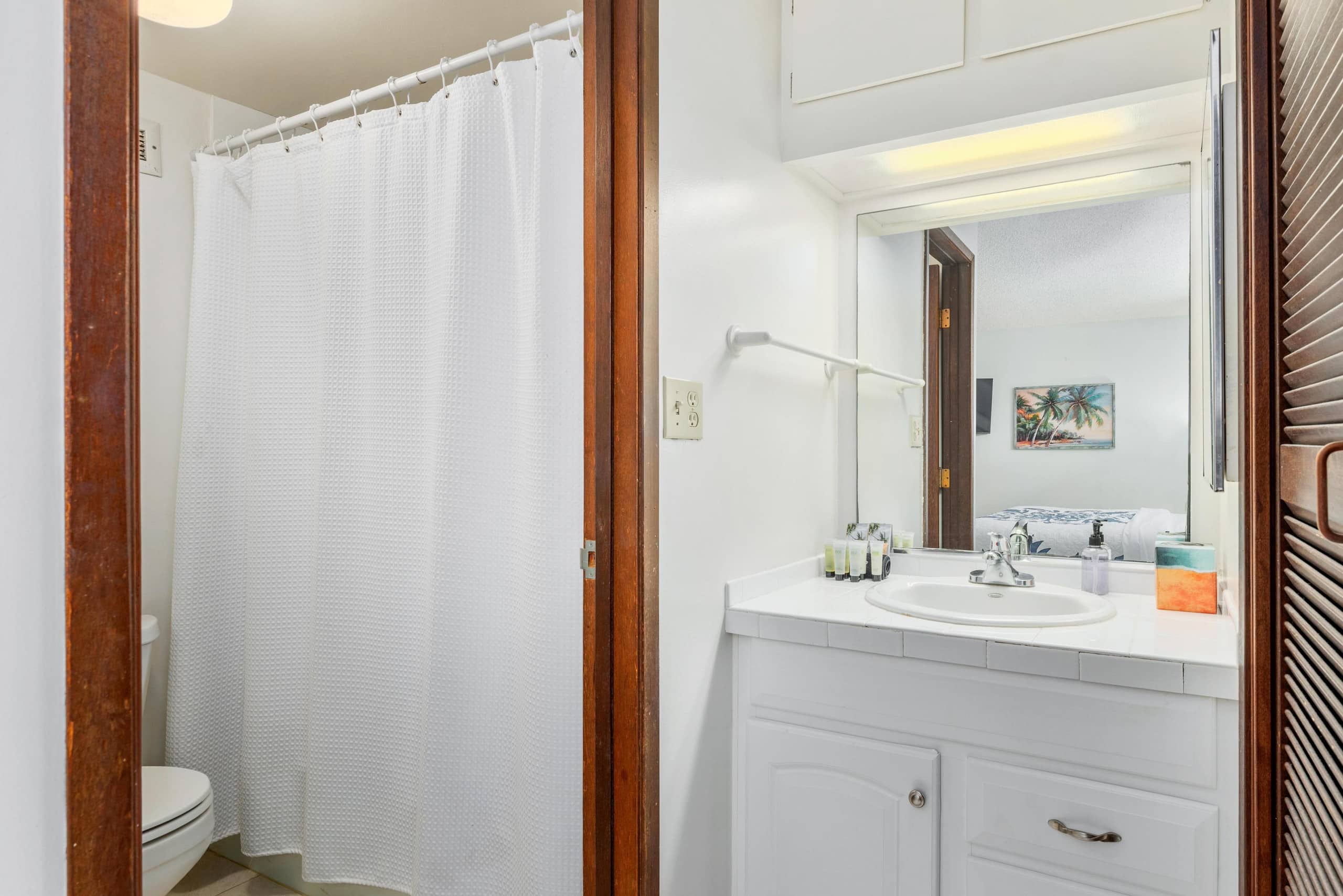 Condo in Kailua-Kona · ★4.38 · 2 bedrooms · 2 beds · 2 shared baths - Image 32