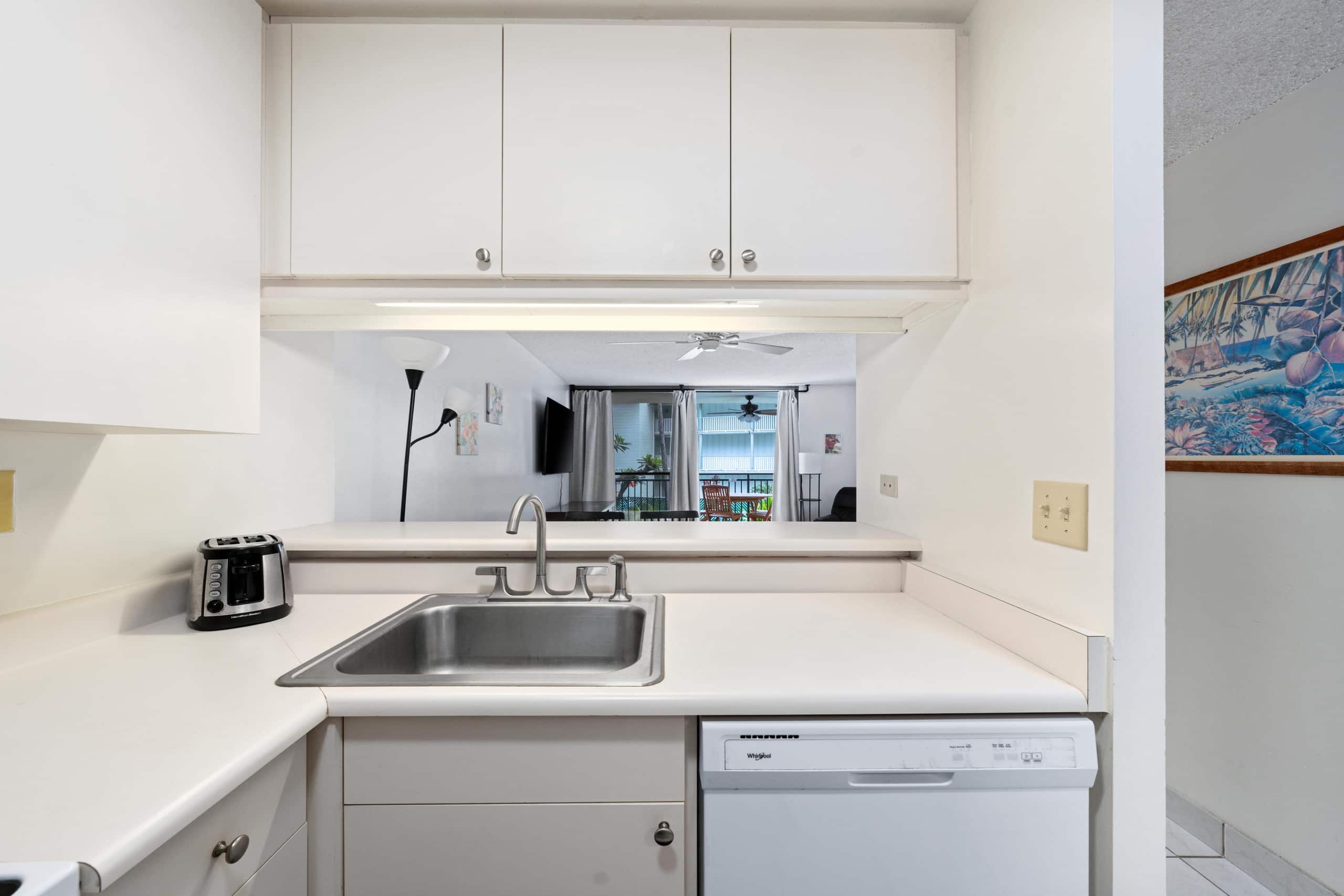 Condo in Kailua-Kona · ★4.38 · 2 bedrooms · 2 beds · 2 shared baths - Image 16