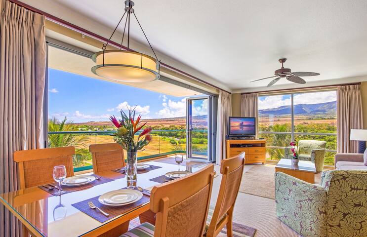 Maui Resort Rentals: Honua Kai 4BR XL Balcony gallery image 4