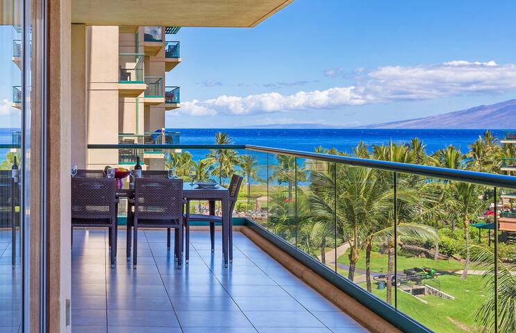 Maui Resort Rentals: Honua Kai 4BR XL Balcony gallery image 2